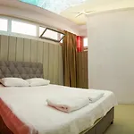 Aparthotel Cirpan Apart 3*