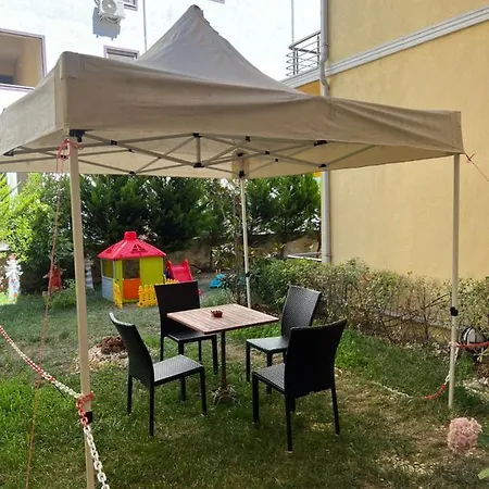 Apart-hotel çırpan