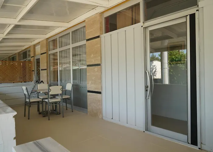 Aparthotel Cirpan Apart